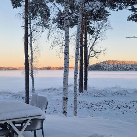 Lakeside Log Cabin Fraemby Udde Falun Exterior foto